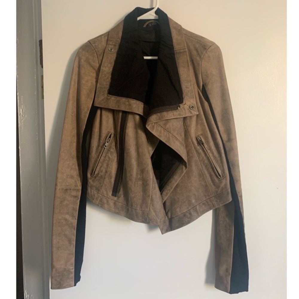 Veda Max Classic Suede Jacket - Picture 1 of 13